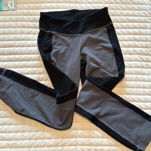 Two toned lululemon tights